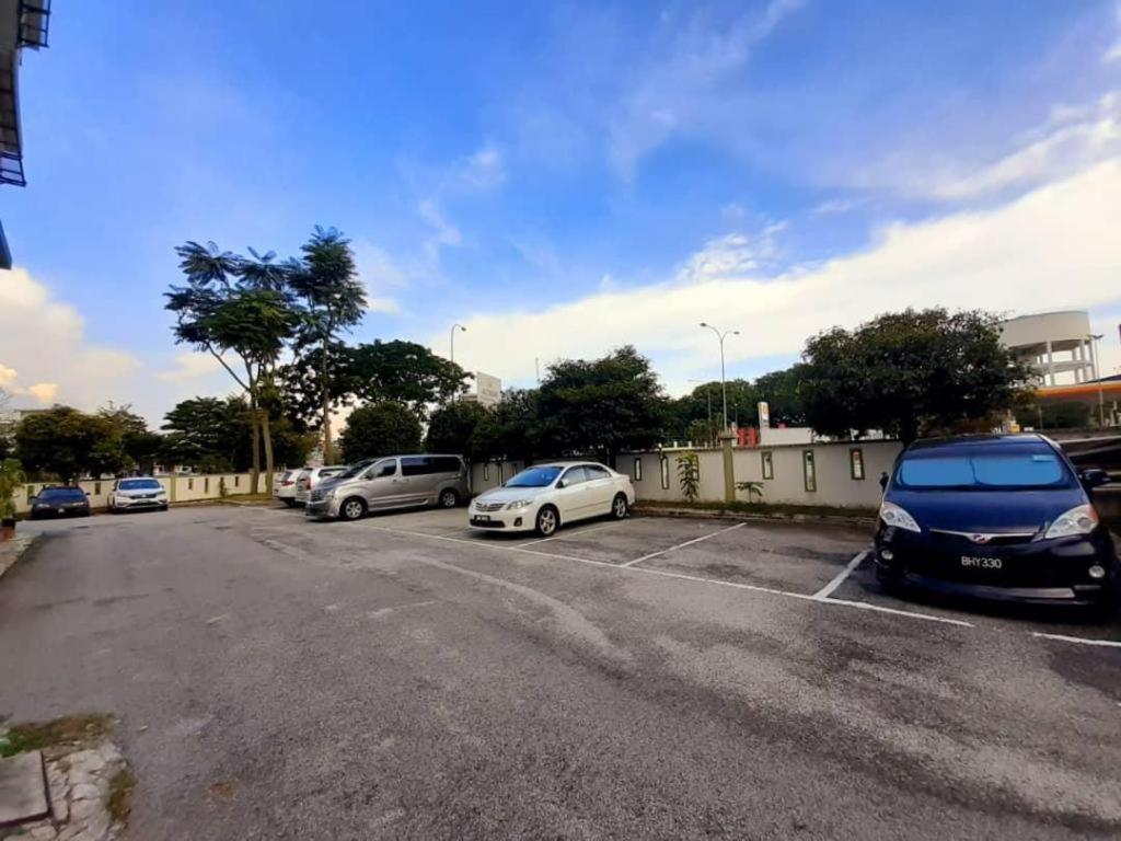 Le Garden Hotel Kota Kemuning Shah Alam Kültér fotó