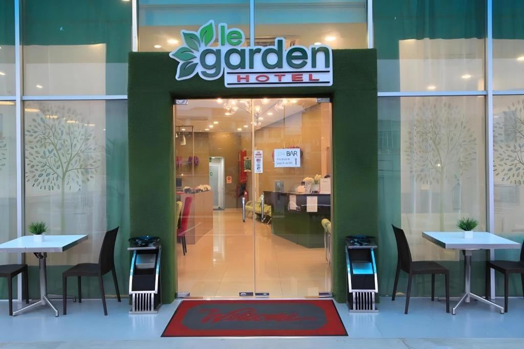 Le Garden Hotel Kota Kemuning Shah Alam Kültér fotó