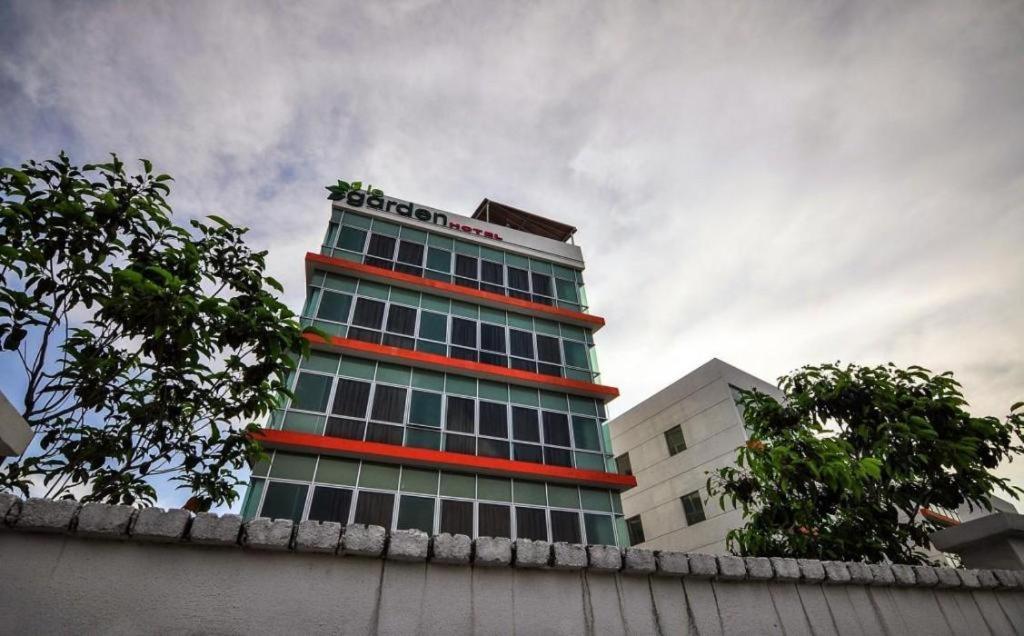 Le Garden Hotel Kota Kemuning Shah Alam Kültér fotó