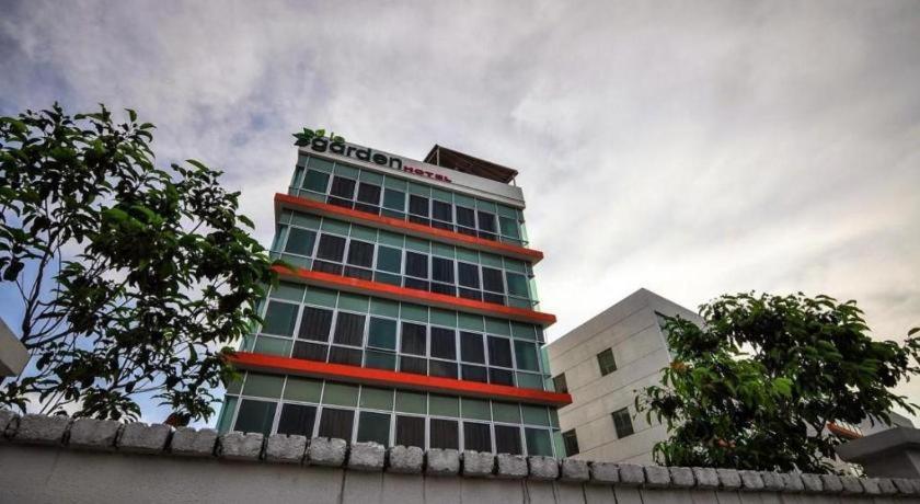 Le Garden Hotel Kota Kemuning Shah Alam Kültér fotó
